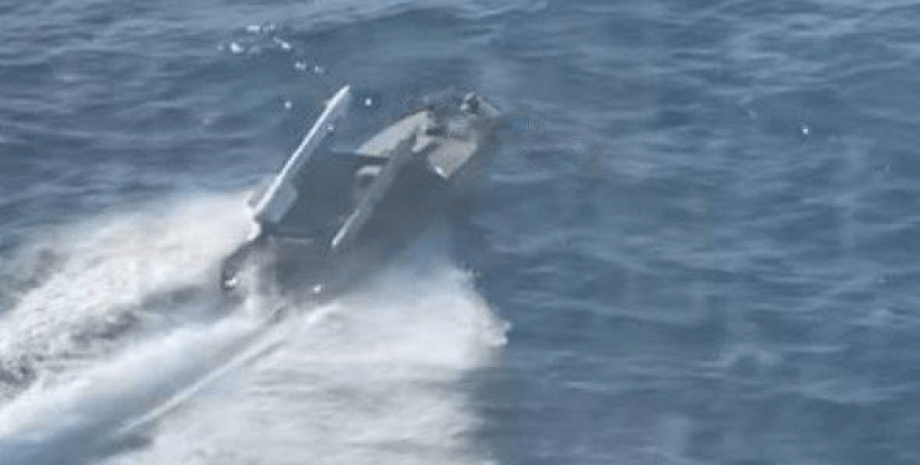 According to journalists, the sea drone tried to evade the fire of the Ka-29 hel...