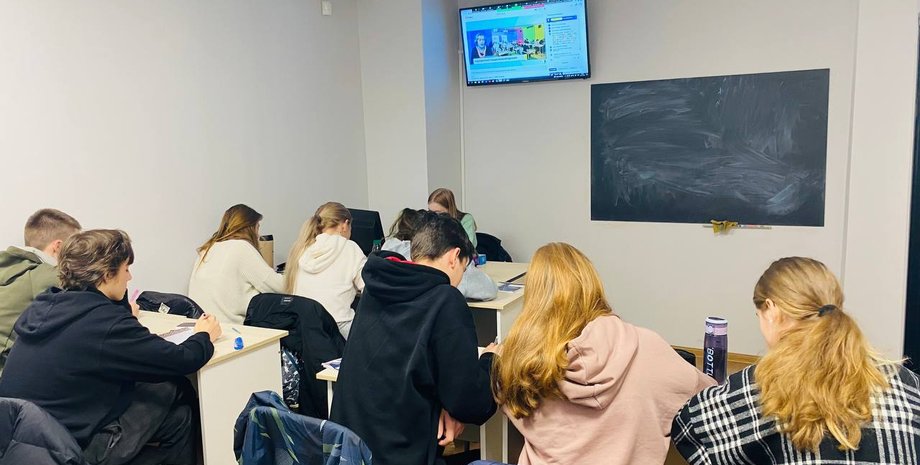 Лицей современного образования, скандал в Днепре