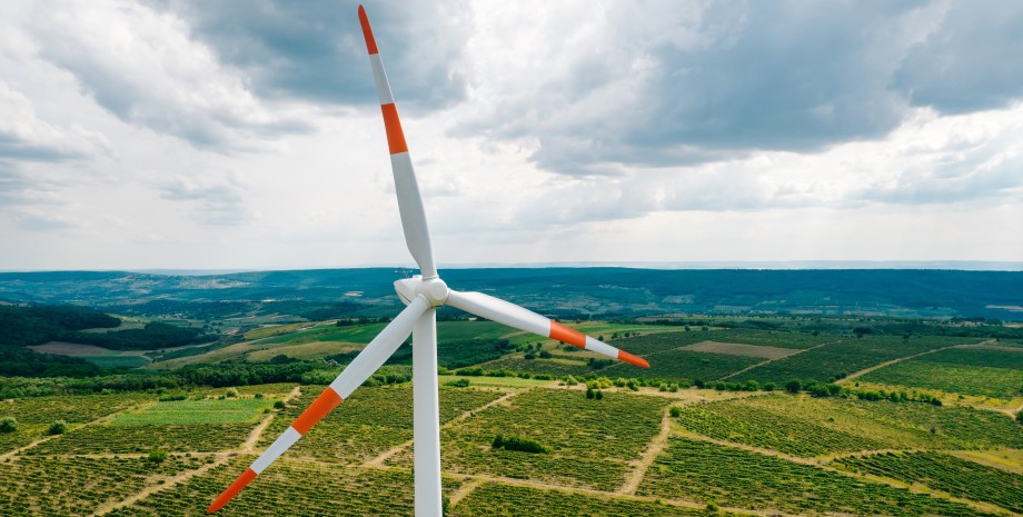 Ветрогенератор Ветрогенератор в Украине, ветровая электростанция, фото