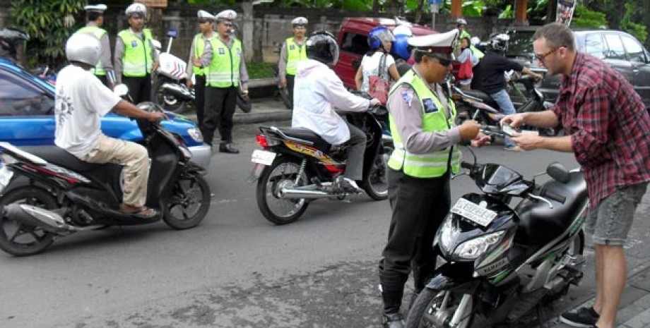 Поліція Балі