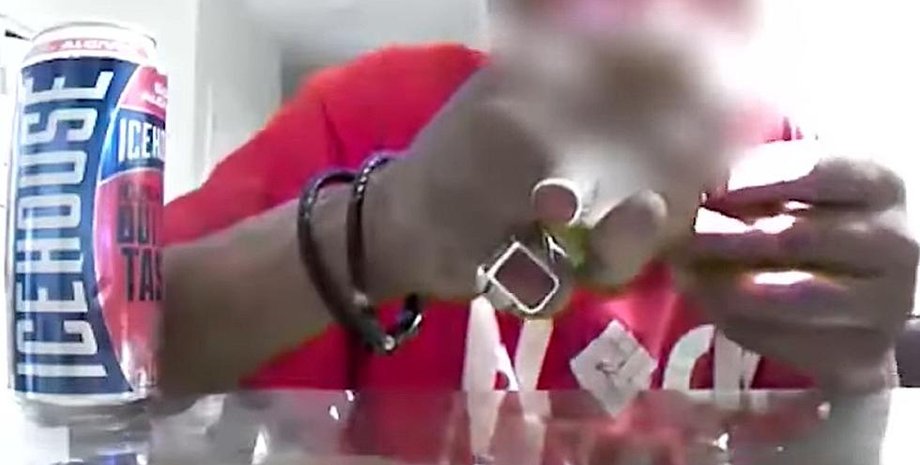 Преступник, грабитель, камера, трансляция,