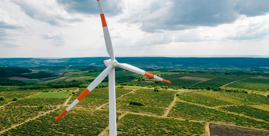 Вітрогенератор в Україні, вітрова електростанція, фото