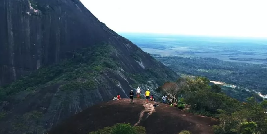 Образ Девы Марии появился в горах Колумбии, Матерь Божья, чудо, священный знак, путешественники, интересные истории, мистика, фото