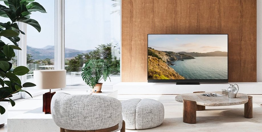 телевізор Panasonic Z95B