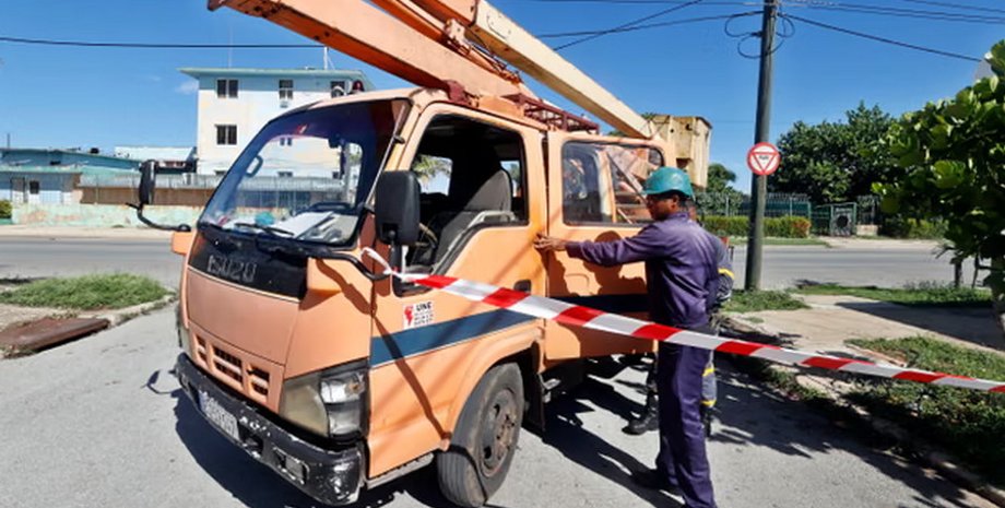 10 млн людей залишаються без світла