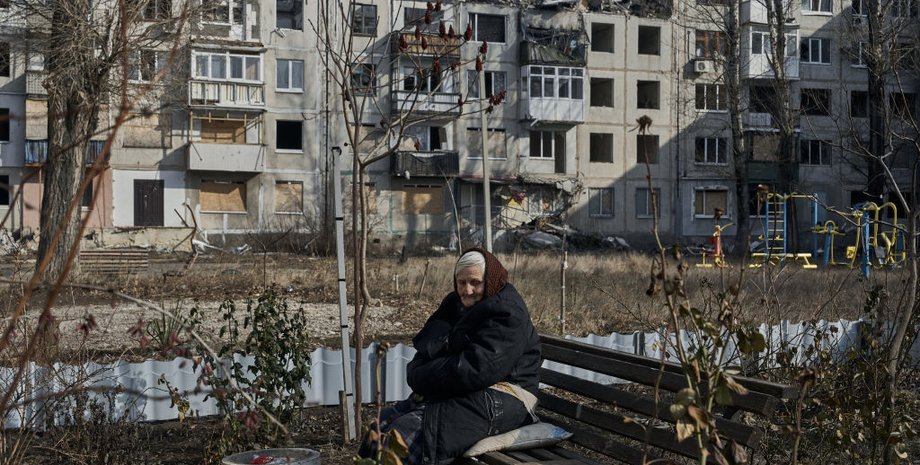 Эвакуацию затрудняют постоянные обстрелы