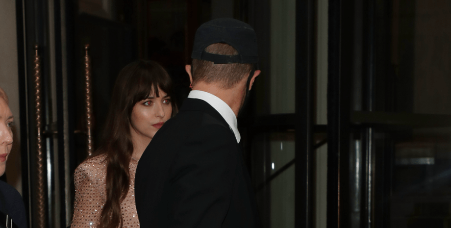 Дакота Джонсон и Крис Мартин Дакота Джонсон и Крис Мартин, дакота джонсон выходит замуж, бойфренд дакоты джонсон, гвинет пэлтроу дети