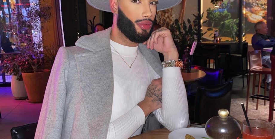 Руди Вильялобос, Ники Минаж, копия