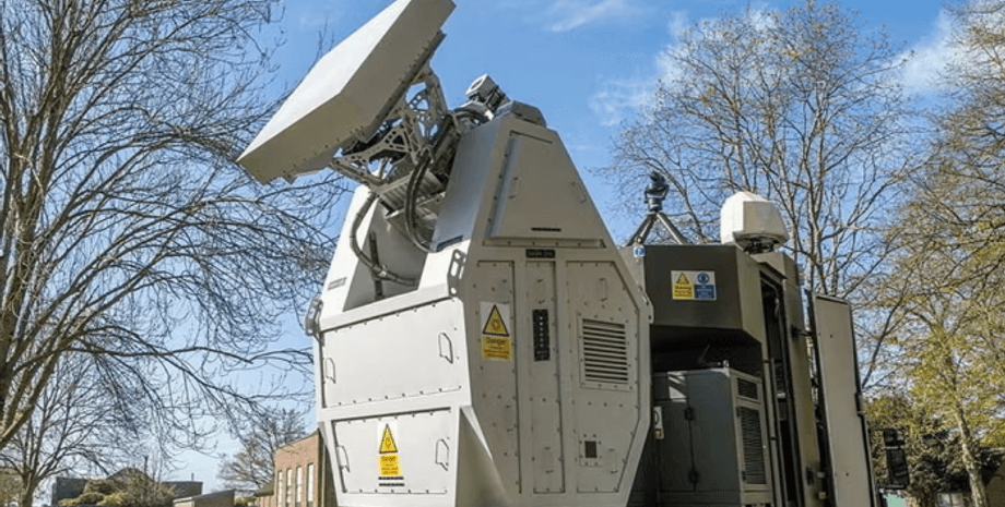 зброя, дрони, безпілотники