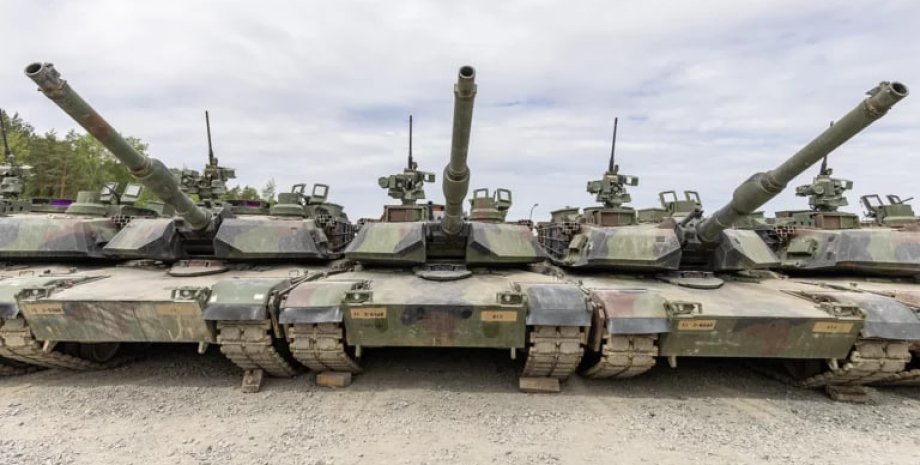 Les forces armées ont perdu cinq chars Abrams pendant plusieurs semaines d'utili...