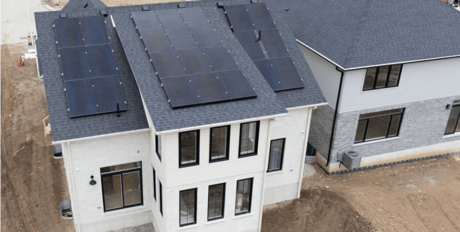 сонячні панелі викиди вуглецю економія енергії