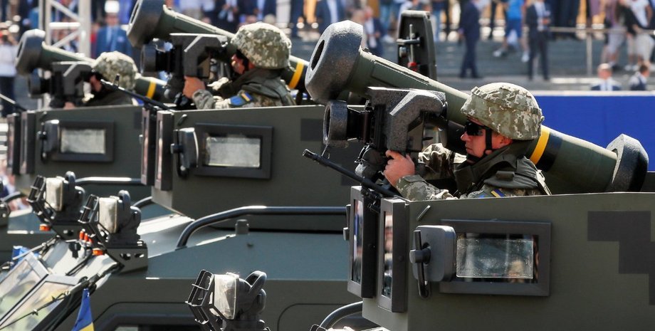 ПТРК Javelin, ракета