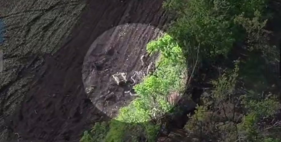 війна в україні, вовки да вінчі, евакуація, робот, нрк, наземний роботизований комплекс