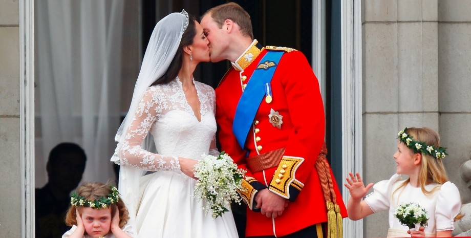 Поцілунок Кейт Міддлтон і принца Вільяма, кейт міддлтон весілля, королівське весілля