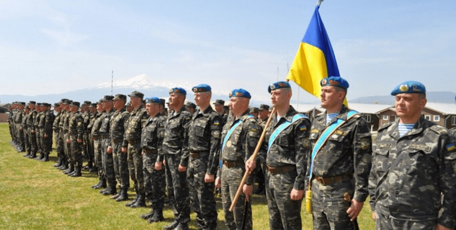 Es gibt 40 ukrainische Soldaten auf dem Gebiet einer teilweise anerkannten Repub...