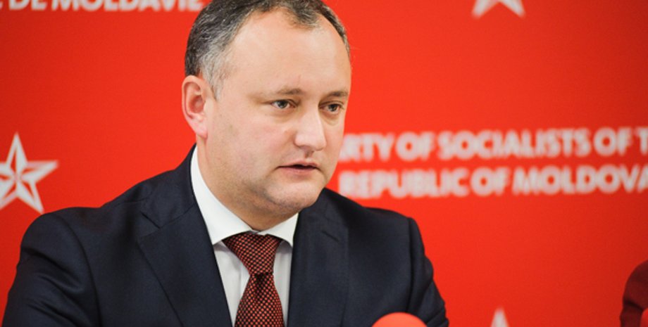 Игорь Додон