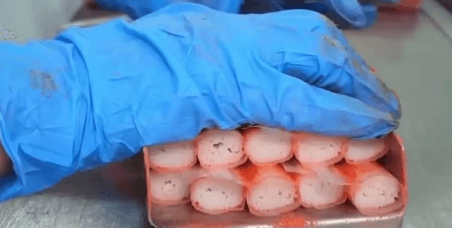 Крабовые палочки, фабрика по изготовлению крабовых палочек, фабрика, как делают крабовые палочки, паста, завод,