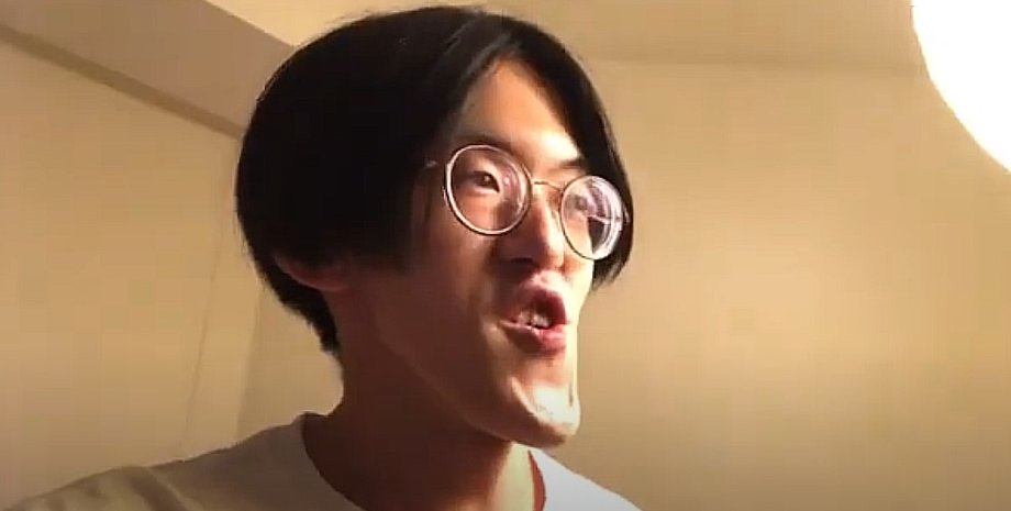 Джонучи, блоге Джонучи с подбородком