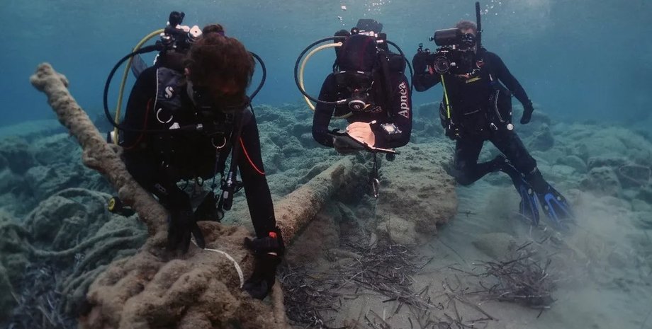 затонувший корабль, Греция