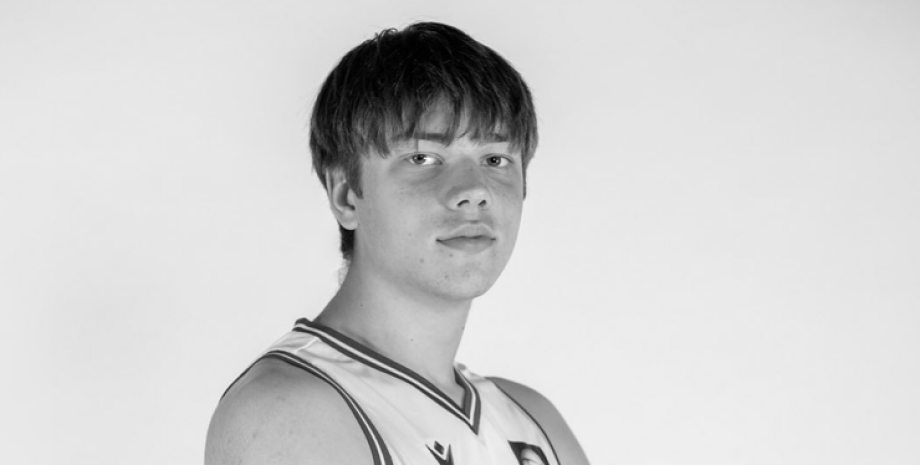 Артем Козаченко Артем Козаченко