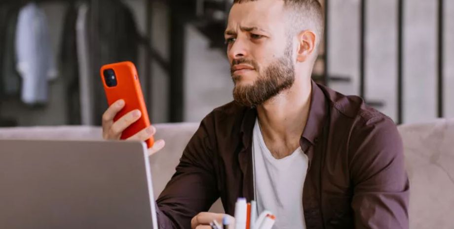 Мужчина отомстил работодателям из-за увольнения в один день, курьезы, интересные истории из жизни