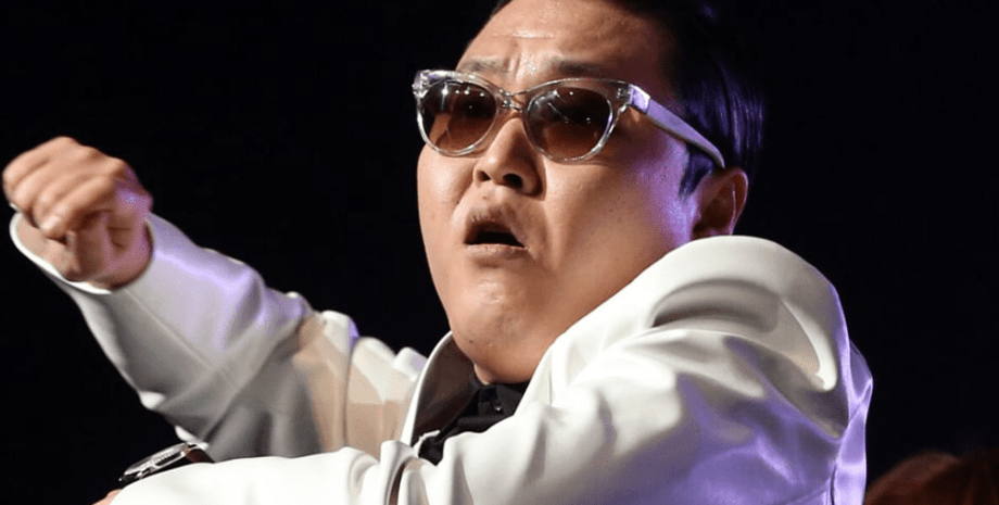 Psy, певец из Кореи.