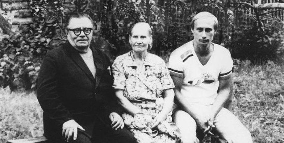 Владимир старший был вынужден жениться, чтобы избежать суда