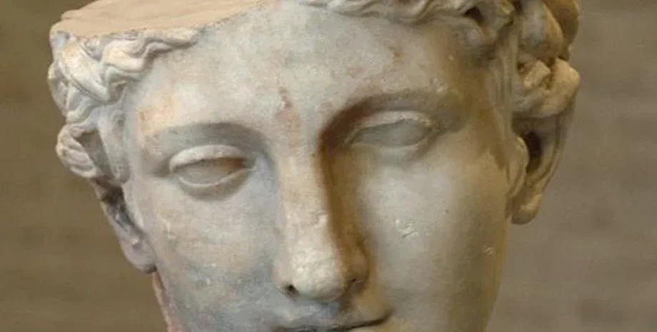 красота, глаза, Греция, стандарт красоты, нравственность, привлекательность, глаза, волосы, загар, кожа, оливковое масло, парик, древние греки, внутренняя красота, античность, математик, симметрия, брови