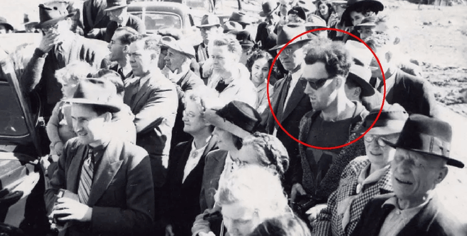 Джон Титор, путешественник во времени, теория заговора, разгадана тайна, прибыл из будущего, вернулся из 2036 года, секретный компьютер