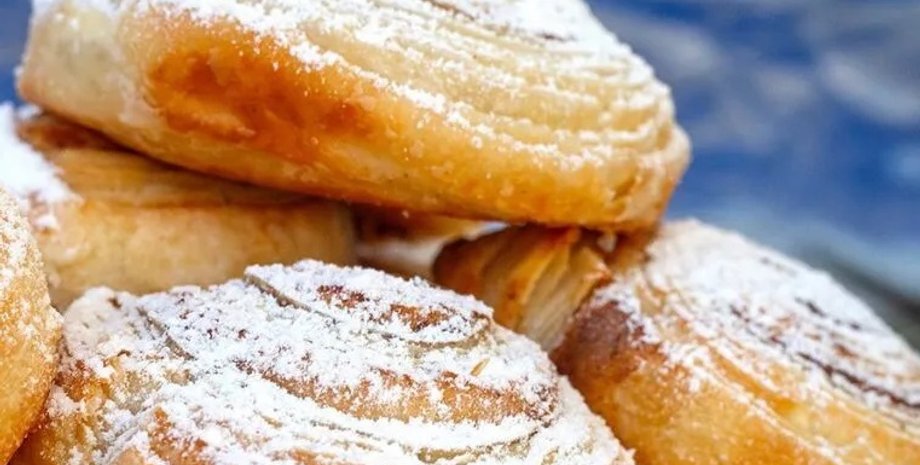 Сицилийские бриоши, бриошь, булочка, сладкая выпечка