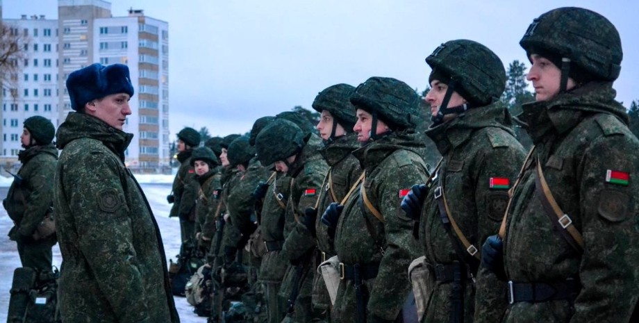 Армія Збройні сили солдати Білорусь вчення