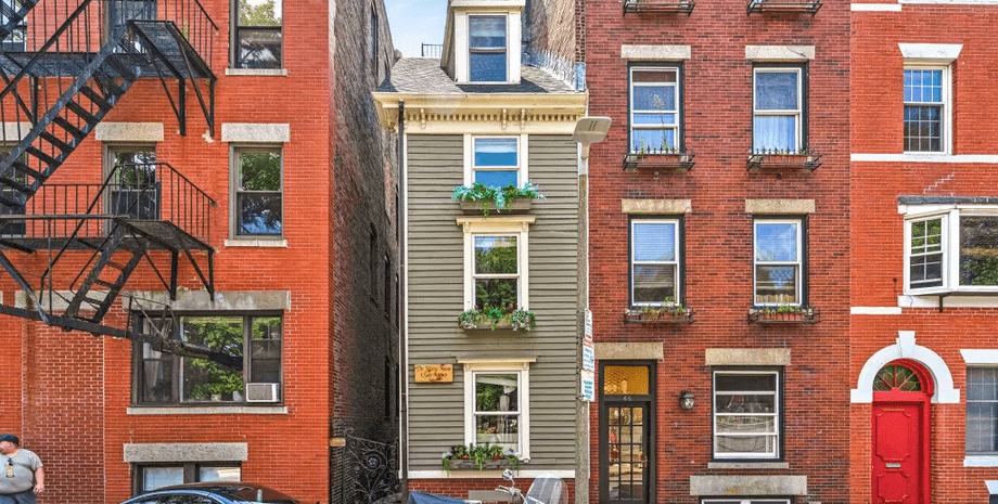 Тонкий дом в США, необычное здание, необычное жилье, тонкое здание, городские легенды, история дома, дом злобы, построили из-за мести