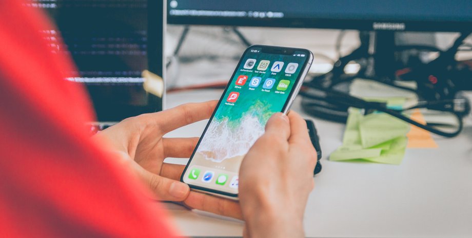 смартфон, телефон, экран телефона, смартфон в руке