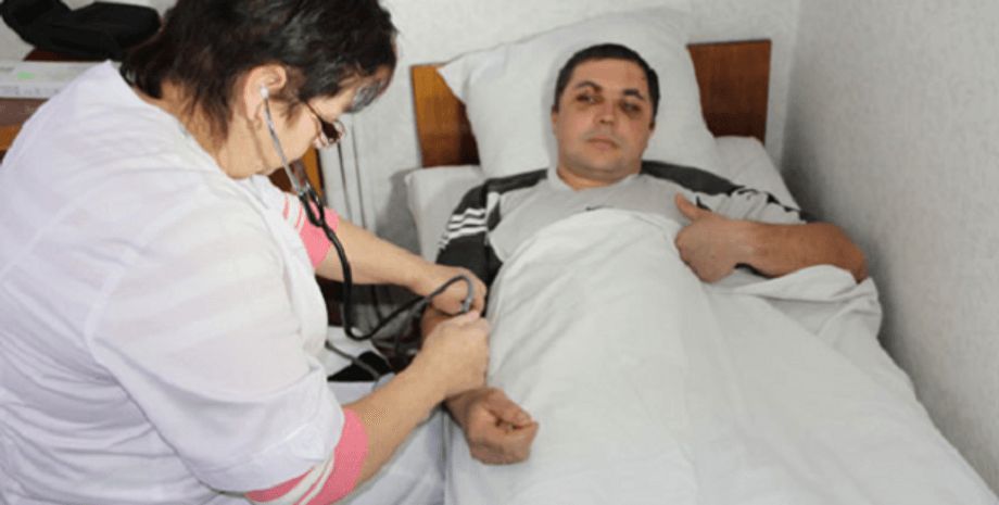 На Черниговщине 16 хулиганов избили полицейского и его семью / Фото: cn.npu.gov.ua