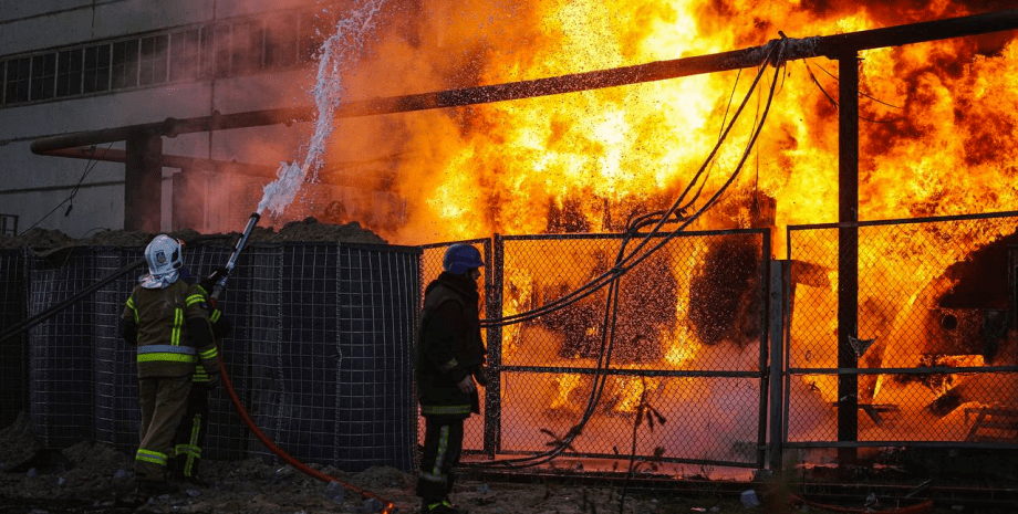 Пожар, энергообъект, инфратсруктура, энергетика, обстрел, атака 22 марта, фото