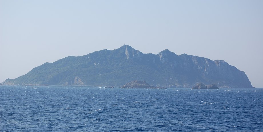 Остров Окиносима, Синтоистская духовность, Ритуал мисоги, Всемирное наследие ЮНЕСКО, Японские сакральные традиции, Ритуалы Окиносимы, Остров только для мужчин, Древняя история Японии, Мистические острова