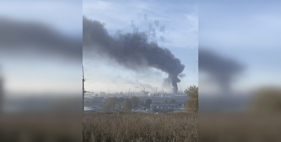 пожар КрАЗ, КрАЗ, пожар Красноярск, горит завод, горит КрАЗ, пожар Россия, взрыв Россия