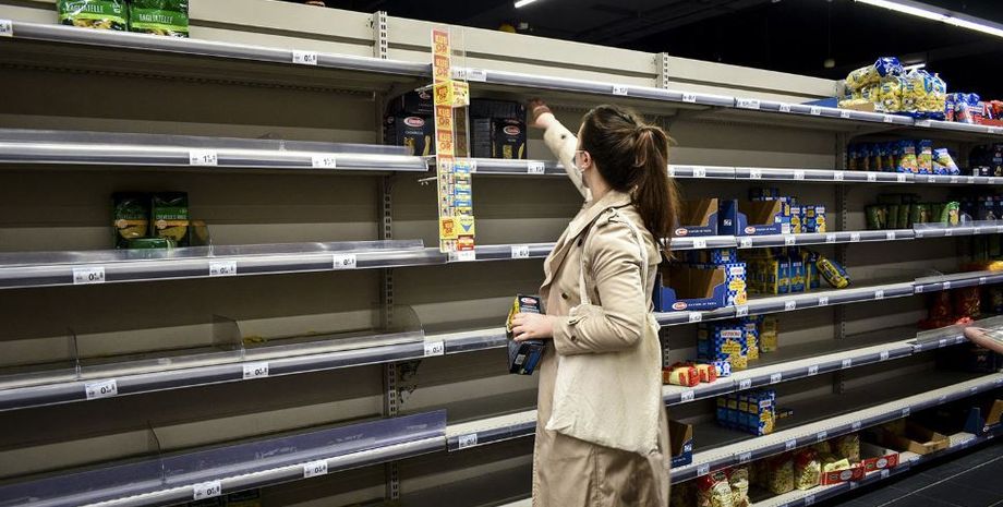 Продукти в супермаркетах, дефіцит товарів, паніка в Австралії, циклон Альфред, стихія