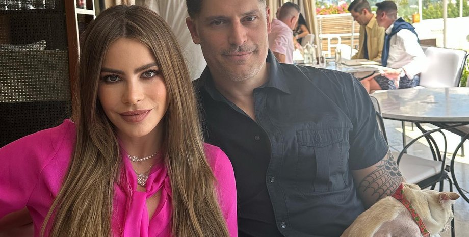 София Вергара и Джо Манганьелло, развод