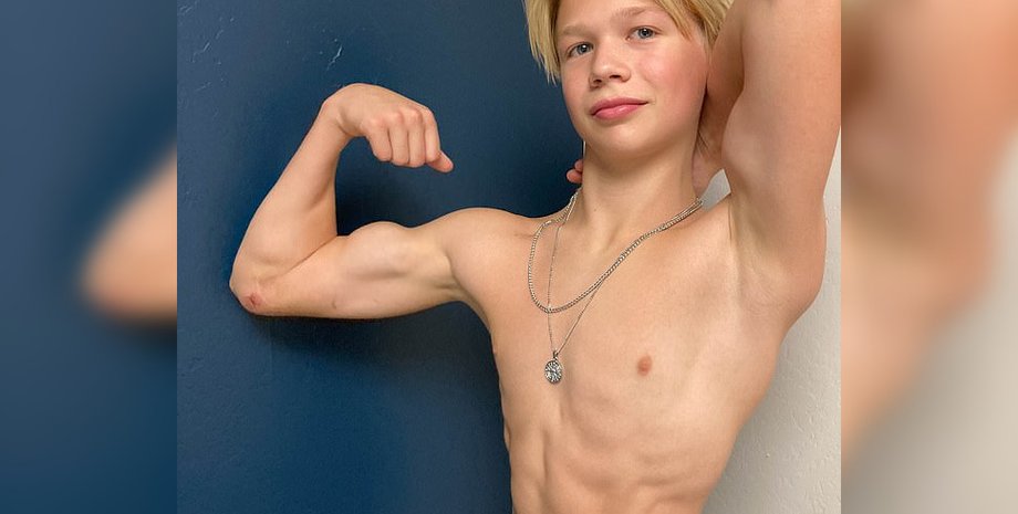 13-летний бодибилдер