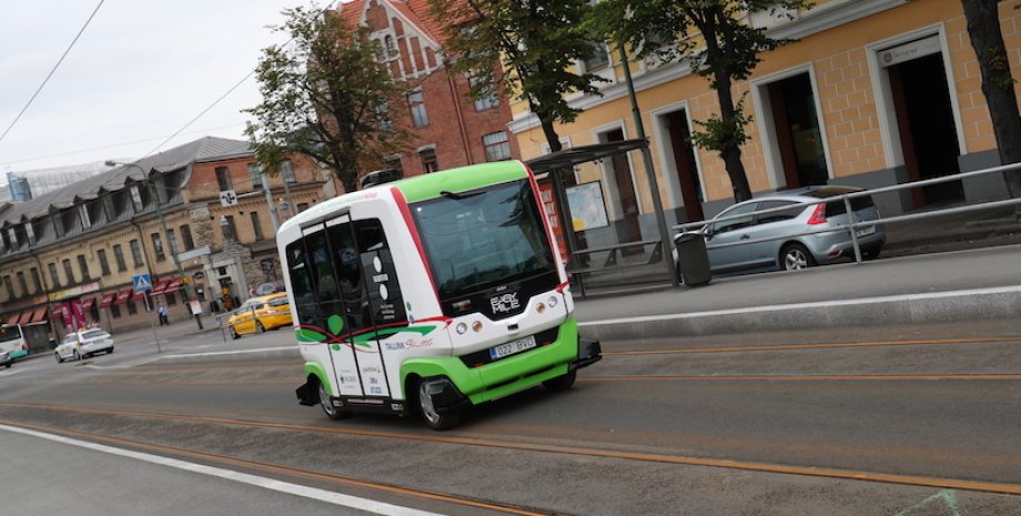 Беспилотный автобус в Таллине / Фото: rus.err.ee