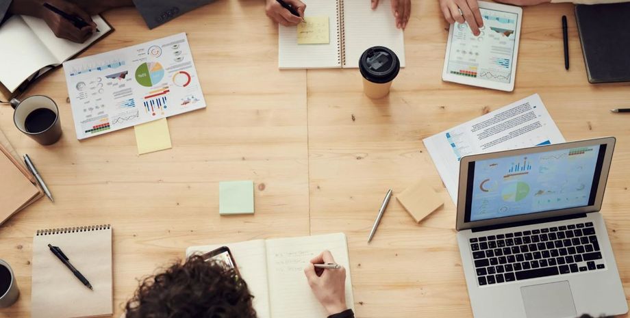 Жінка здивувала колег останнім вчинком перед звільненням, прикол, курйози, цікавинки, смішні історії, робота