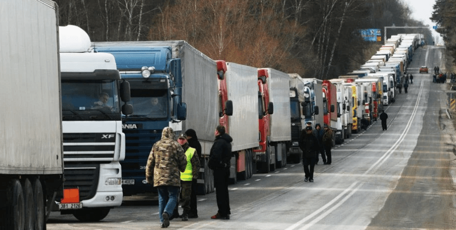 Украина, блокирование грузовиков, очереди на границе, транспортный безвиз, ЕС, Словакия, Польша