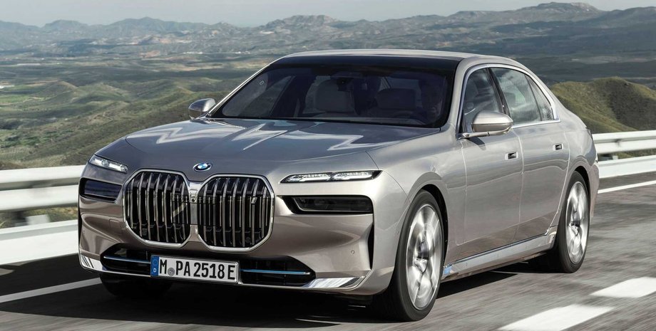 BMW, BMW i7, BMW iX, BMW i4, Електромобілі, Авто, Автомобілі, США, Відгук.