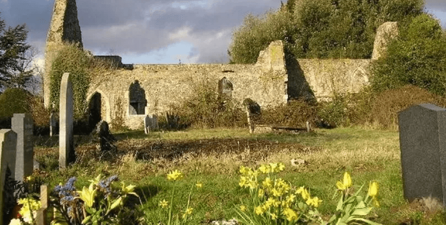 Руины церкви, церковь, Церковь Святого Петра, руины, пожар, колдовство, заброшенная церковь