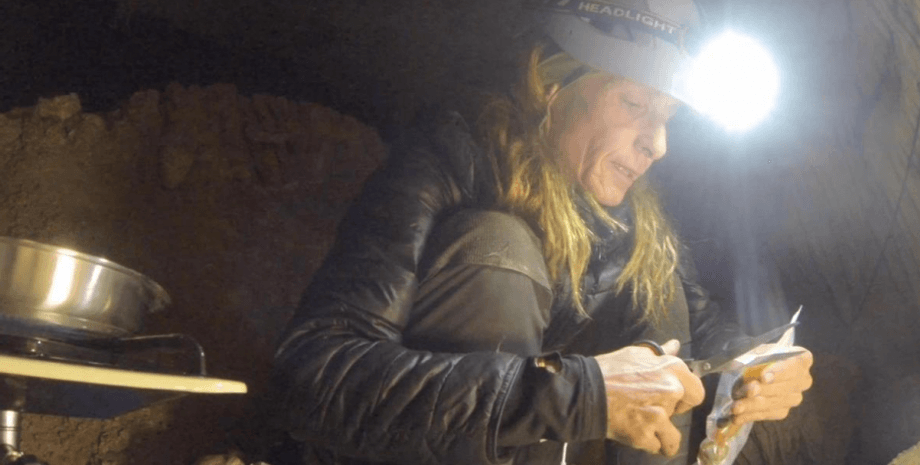 Спортсменка, печера, жінка, альпіністка, Беатріс Фламіні, рекорд,