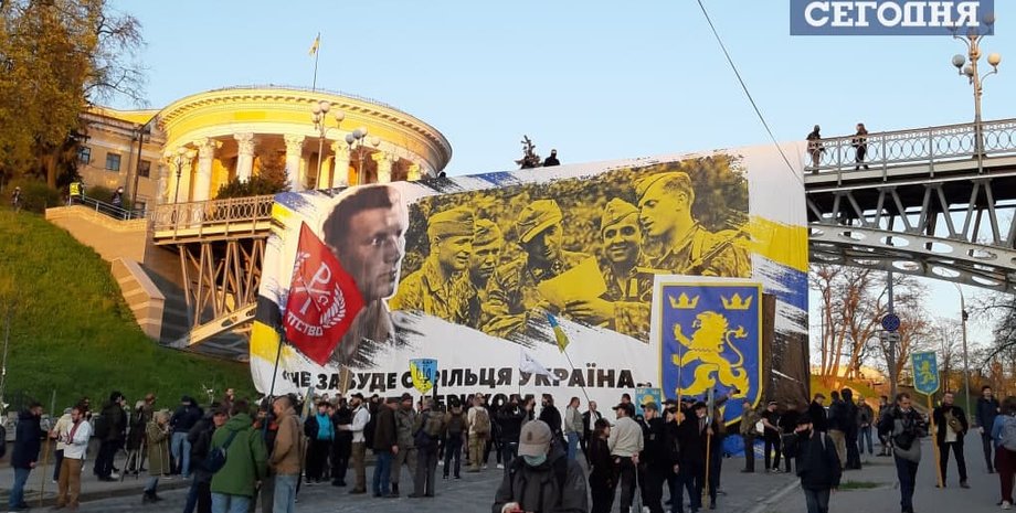 Майдан, сс галичина, плакат, баннер, дивизия сс галичина, марш, киев, националисты, нацизм