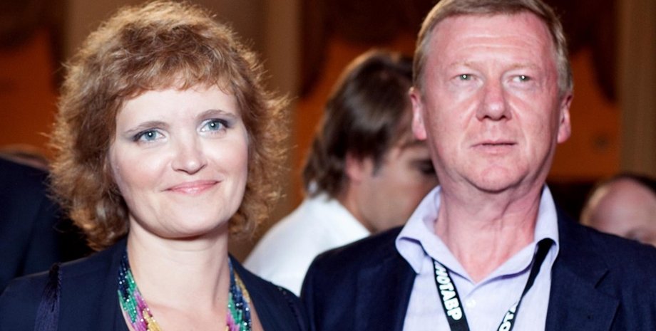 дом, анатолий чубайс, переделкино, дом чубайса, дуня смирнова, жена чубайса, авдотья смирнова, дача в переделкино, дом в подмосковье, песков о чубайсе