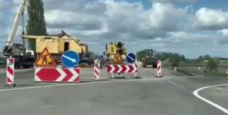 об'їзд трасою М-03