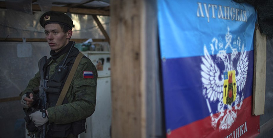 Бойовик так званої "ЛНР", ілюстративне фото Бойовик так званої "ЛНР", фото